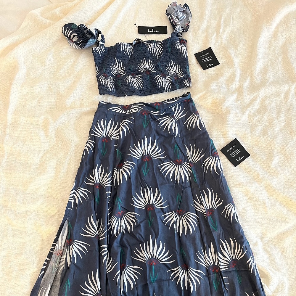 Lulu's Small Dusty Blue Floral Tropical Print Two-Piece Maxi Dress